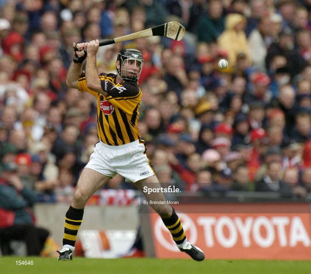 12 September 2004; DJ Carey, Kilkenny. Guinness All-Ireland Senior Hurling Championship Final, Cork v Kilkenny, Croke Park, Dublin. Picture credit; Brendan Moran / SPORTSFILE *** Local Caption *** Any photograph taken by SPORTSFILE during, or in connection with, the 2004 Guinness All-Ireland Hurling Final which displays GAA logos or contains an image or part of an image of any GAA intellectual property, or, which contains images of a GAA player/players in their playing uniforms, may only be used for editorial and non-advertising purposes.  Use of photographs for advertising, as posters or for purchase separately is strictly prohibited unless prior written approval has been obtained from the Gaelic Athletic Association.
