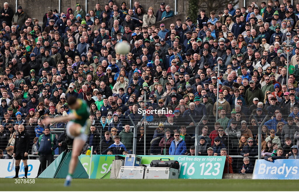 16 March 2025; Supporters watch on as Eoghan Frayne of Meath takes a free kick during the Allianz Football League Division 2 match between Meath and Monaghan at Páirc Tailteann in Navan, Meath. Photo by Thomas Flinkow/Sportsfile