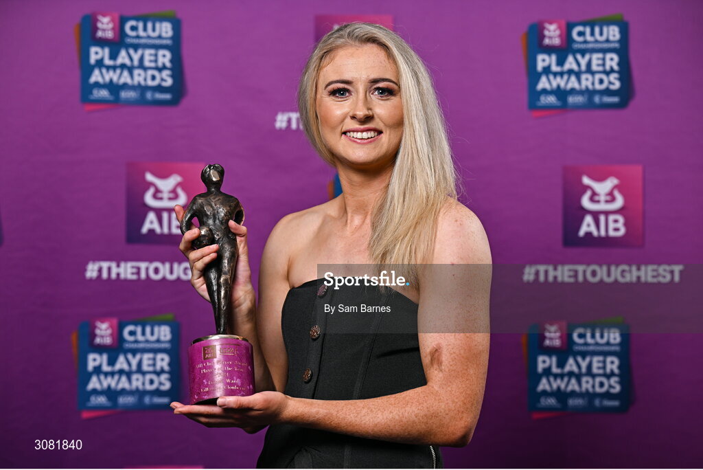 21 March 2025; Kilkerrin-Clonberne ladies footballer Louise Ward with her 2024 AIB Ladies Gaelic Football Club Championship Player of the Year award during the AIB Club Player Awards at Croke Park in Dublin. The AIB Club Player Awards celebrated the best players from club Football, Hurling, Camogie, and LGFA in a single ceremony for the first time, recognising their outstanding achievements on the field throughout the season. Photo by Sam Barnes/Sportsfile