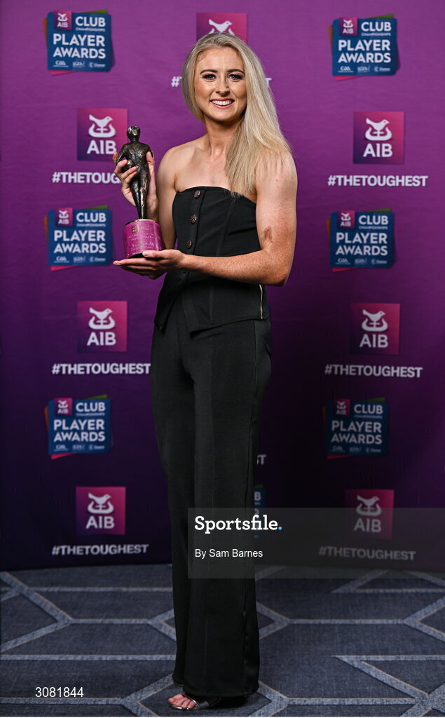 21 March 2025; Kilkerrin-Clonberne ladies footballer Louise Ward with her 2024 AIB Ladies Gaelic Football Club Championship Player of the Year award during the AIB Club Player Awards at Croke Park in Dublin. The AIB Club Player Awards celebrated the best players from club Football, Hurling, Camogie, and LGFA in a single ceremony for the first time, recognising their outstanding achievements on the field throughout the season. Photo by Sam Barnes/Sportsfile