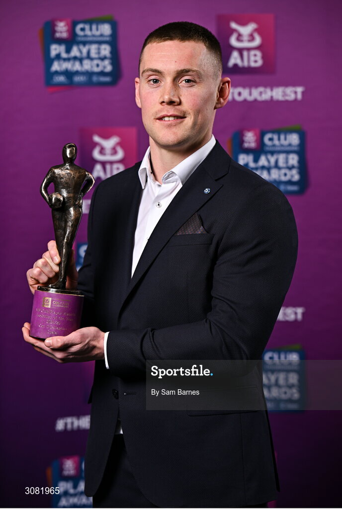 21 March 2025; Cuala footballer Con O’Callaghan with his 2024/25 AIB GAA Club Football Player of the Year award during the AIB Club Player Awards at Croke Park in Dublin. The AIB Club Player Awards celebrated the best players from club Football, Hurling, Camogie, and LGFA in a single ceremony for the first time, recognising their outstanding achievements on the field throughout the season. Photo by Sam Barnes/Sportsfile