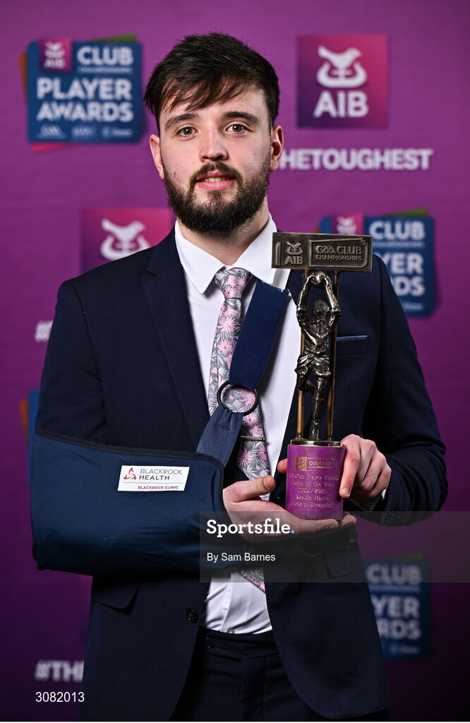 21 March 2025; Coolera-Strandhill footballer Keelan Harte with his 2024/25 Football Team of the Year award during the AIB Club Player Awards at Croke Park in Dublin. The AIB Club Player Awards celebrated the best players from club Football, Hurling, Camogie, and LGFA in a single ceremony for the first time, recognising their outstanding achievements on the field throughout the season. Photo by Sam Barnes/Sportsfile