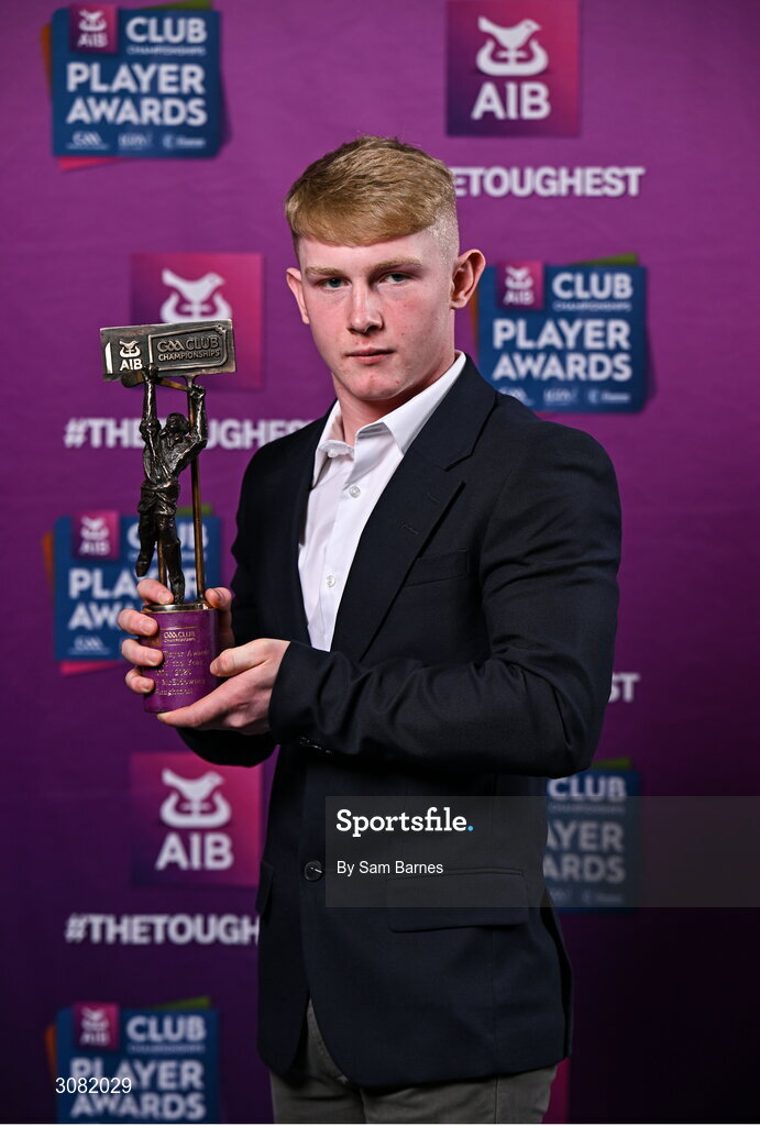 21 March 2025; Slaughtneil hurler Fionn McEldowney with his 2024/25 Hurling Team of the Year award during the AIB Club Player Awards at Croke Park in Dublin. The AIB Club Player Awards celebrated the best players from club Football, Hurling, Camogie, and LGFA in a single ceremony for the first time, recognising their outstanding achievements on the field throughout the season. Photo by Sam Barnes/Sportsfile
