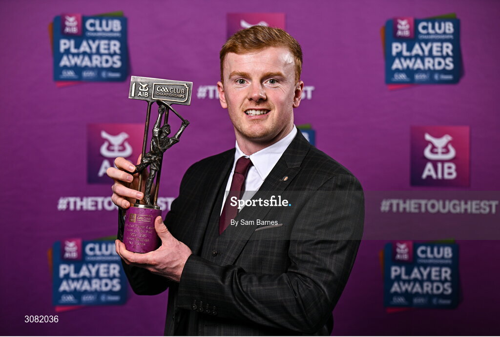 21 March 2025; Na Fianna hurler Conor McHugh with his 2024/25 Hurling Team of the Year award during the AIB Club Player Awards at Croke Park in Dublin. The AIB Club Player Awards celebrated the best players from club Football, Hurling, Camogie, and LGFA in a single ceremony for the first time, recognising their outstanding achievements on the field throughout the season. Photo by Sam Barnes/Sportsfile