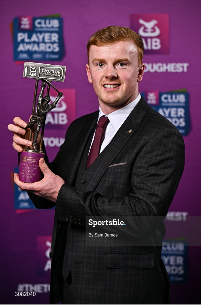 21 March 2025; Na Fianna hurler Conor McHugh with his 2024/25 Hurling Team of the Year award during the AIB Club Player Awards at Croke Park in Dublin. The AIB Club Player Awards celebrated the best players from club Football, Hurling, Camogie, and LGFA in a single ceremony for the first time, recognising their outstanding achievements on the field throughout the season. Photo by Sam Barnes/Sportsfile