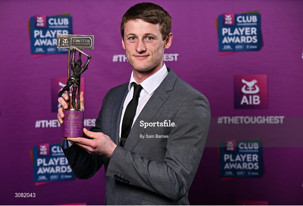 21 March 2025; Slaughtneil hurler Brendan Rogers with his 2024/25 Hurling Team of the Year award during the AIB Club Player Awards at Croke Park in Dublin. The AIB Club Player Awards celebrated the best players from club Football, Hurling, Camogie, and LGFA in a single ceremony for the first time, recognising their outstanding achievements on the field throughout the season. Photo by Sam Barnes/Sportsfile