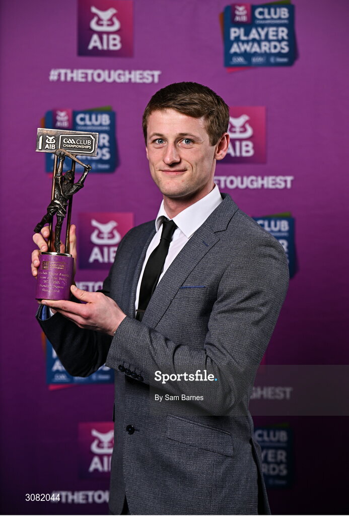21 March 2025; Slaughtneil hurler Brendan Rogers with his 2024/25 Hurling Team of the Year award during the AIB Club Player Awards at Croke Park in Dublin. The AIB Club Player Awards celebrated the best players from club Football, Hurling, Camogie, and LGFA in a single ceremony for the first time, recognising their outstanding achievements on the field throughout the season. Photo by Sam Barnes/Sportsfile