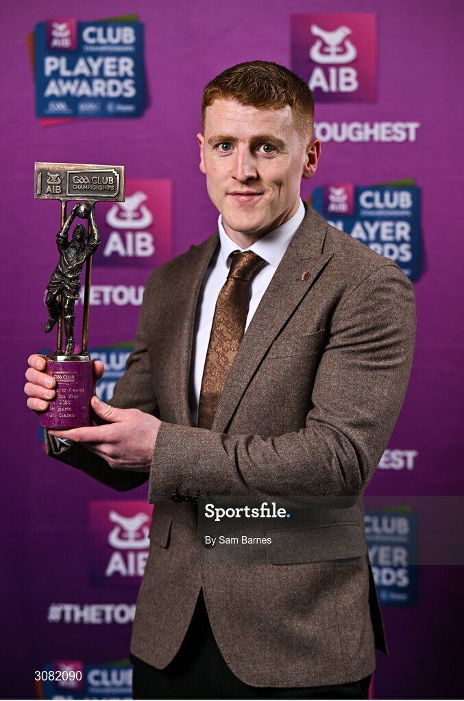 21 March 2025; Errigal Ciaran footballer Peter Harte with his 2024/25 Football Team of the Year award during the AIB Club Player Awards at Croke Park in Dublin. The AIB Club Player Awards celebrated the best players from club Football, Hurling, Camogie, and LGFA in a single ceremony for the first time, recognising their outstanding achievements on the field throughout the season. Photo by Sam Barnes/Sportsfile