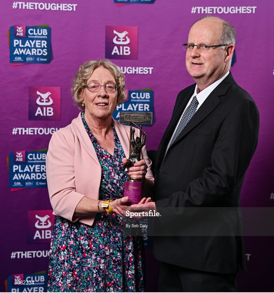 21 March 2025; Bernie and Patrick Kelly with their daughter Eimear's 2024 Camogie Team of the Year award during the AIB Club Player Awards at Croke Park in Dublin. The AIB Club Player Awards celebrated the best players from club Football, Hurling, Camogie, and LGFA in a single ceremony for the first time, recognising their outstanding achievements on the field throughout the season. Photo by Seb Daly/Sportsfile