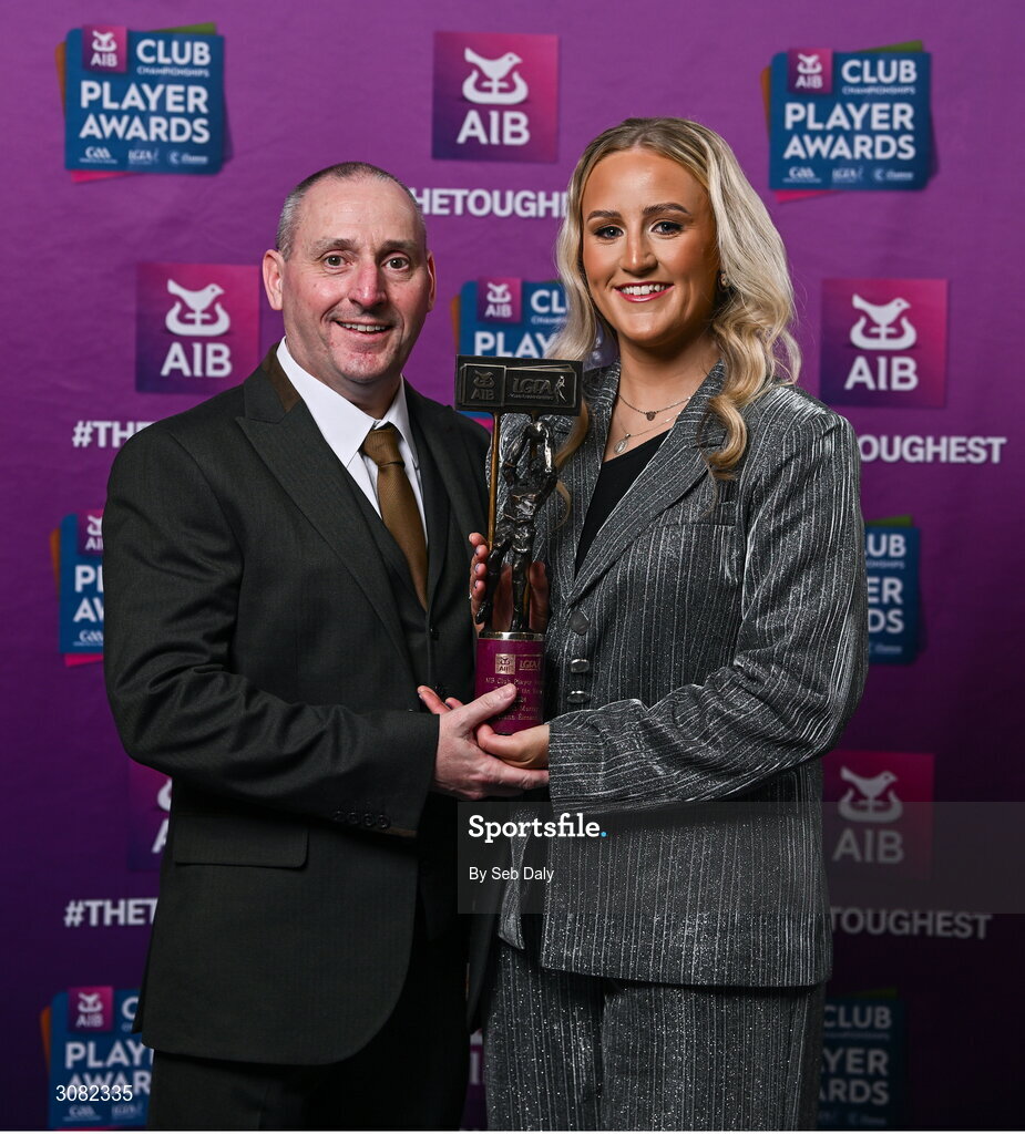 21 March 2025; Clann Eireann ladies footballer Niamh Murray with her father Tony during the AIB Club Player Awards at Croke Park in Dublin. The AIB Club Player Awards celebrated the best players from club Football, Hurling, Camogie, and LGFA in a single ceremony for the first time, recognising their outstanding achievements on the field throughout the season. Photo by Seb Daly/Sportsfile