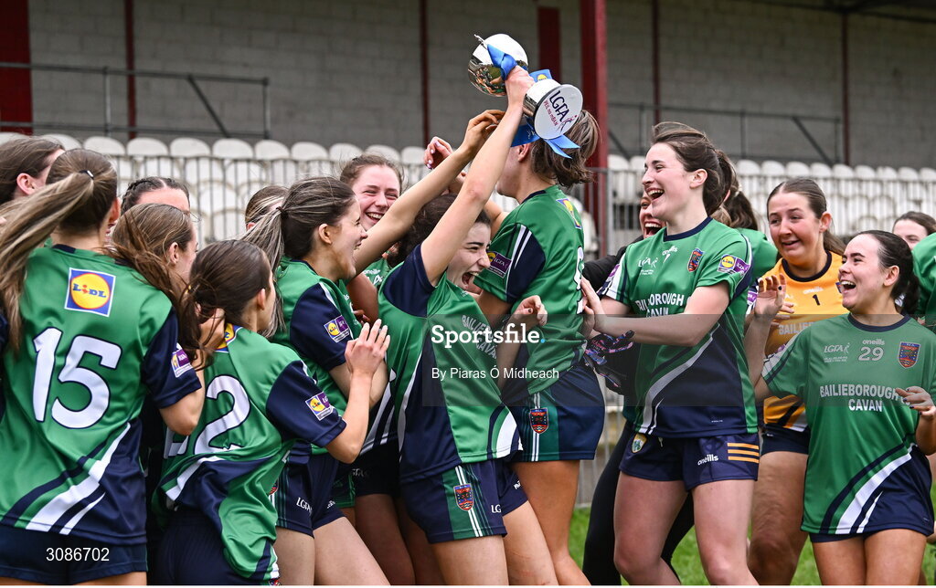 26 March 2025; Bailieborough Community School captain Ella Sheridan lifts the cup after her side's victory in the Lidl LGFA PPS All-Ireland Senior C final match between Bailieborough Community School of Cavan and Coláiste Muire of Clare at Geraldine Park in Athy, Kildare. Photo by Piaras Ó Mídheach/Sportsfile