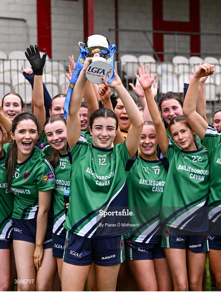 26 March 2025; Bailieborough Community School captain Ella Sheridan lifts the cup after her side's victory in the Lidl LGFA PPS All-Ireland Senior C final match between Bailieborough Community School of Cavan and Coláiste Muire of Clare at Geraldine Park in Athy, Kildare. Photo by Piaras Ó Mídheach/Sportsfile
