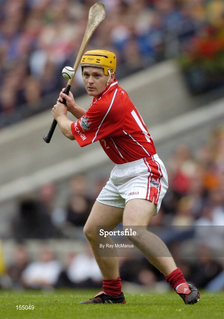 12 September 2004; Joe Deane, Cork. Guinness All-Ireland Senior Hurling Championship Final, Cork v Kilkenny, Croke Park, Dublin. Picture credit; Ray McManus / SPORTSFILE *** Local Caption *** Any photograph taken by SPORTSFILE during, or in connection with, the 2004 Guinness All-Ireland Hurling Final which displays GAA logos or contains an image or part of an image of any GAA intellectual property, or, which contains images of a GAA player/players in their playing uniforms, may only be used for editorial and non-advertising purposes.  Use of photographs for advertising, as posters or for purchase separately is strictly prohibited unless prior written approval has been obtained from the Gaelic Athletic Association.