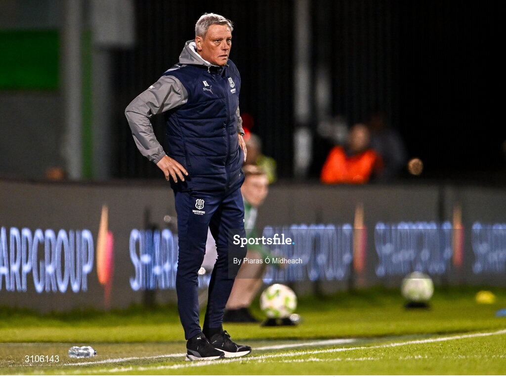 11 April 2025; Waterford manager Keith Long during the SSE Airtricity Men's Premier Division match between Shamrock Rovers and Waterford at Tallaght Stadium in Dublin. Photo by Piaras Ó Mídheach/Sportsfile