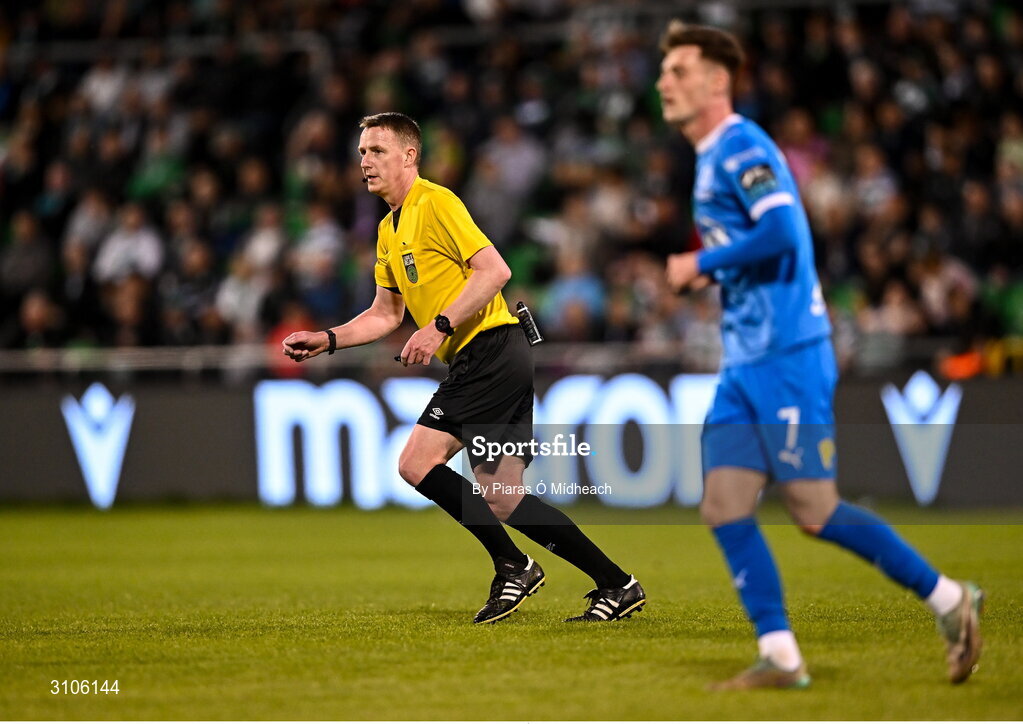 11 April 2025; Referee Damien MacGraith during the SSE Airtricity Men's Premier Division match between Shamrock Rovers and Waterford at Tallaght Stadium in Dublin. Photo by Piaras Ó Mídheach/Sportsfile