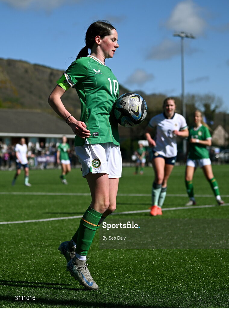 17 April 2025; Ellen Goggin of Republic of Ireland during the Girls U15 SAFIB Bob Docherty Cup match between Northern Ireland and Republic of Ireland at Greenisland FC in Antrim. Photo by Seb Daly/Sportsfile