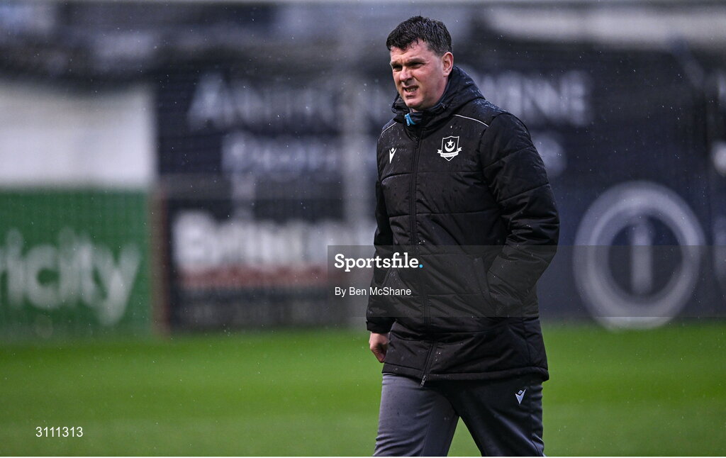 18 April 2025; Drogheda United manager Kevin Doherty before the SSE Airtricity Men's Premier Division match between Drogheda United and Shelbourne at Sullivan & Lambe Park in Drogheda, Louth. Photo by Ben McShane/Sportsfile