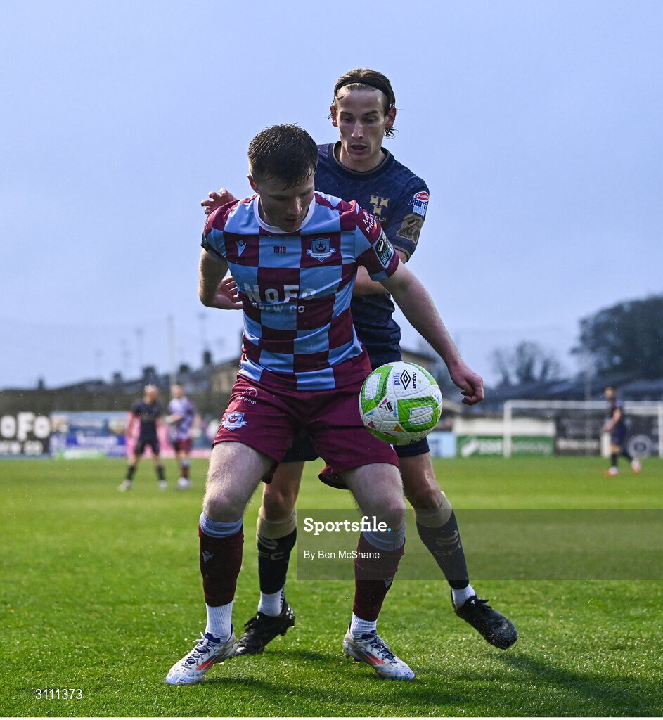 18 April 2025; Conor Kane of Drogheda United in action against Harry Wood of Shelbourne during the SSE Airtricity Men's Premier Division match between Drogheda United and Shelbourne at Sullivan & Lambe Park in Drogheda, Louth. Photo by Ben McShane/Sportsfile