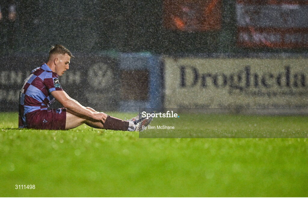 18 April 2025; Warren Davis of Drogheda United reacts after being tackled during the SSE Airtricity Men's Premier Division match between Drogheda United and Shelbourne at Sullivan & Lambe Park in Drogheda, Louth. Photo by Ben McShane/Sportsfile