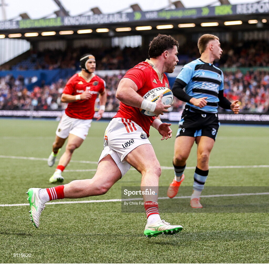 25 April 2025; Calvin Nash of Munster runs in to score his side's first try during the United Rugby Championship match between Cardiff and Munster at Cardiff Arms Park in Cardiff, Wales. Photo by Chris Fairweather/Sportsfile