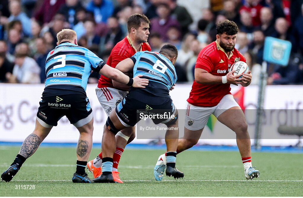 25 April 2025; Michael Milne of Munster in action during the United Rugby Championship match between Cardiff and Munster at Cardiff Arms Park in Cardiff, Wales. Photo by Chris Fairweather/Sportsfile
