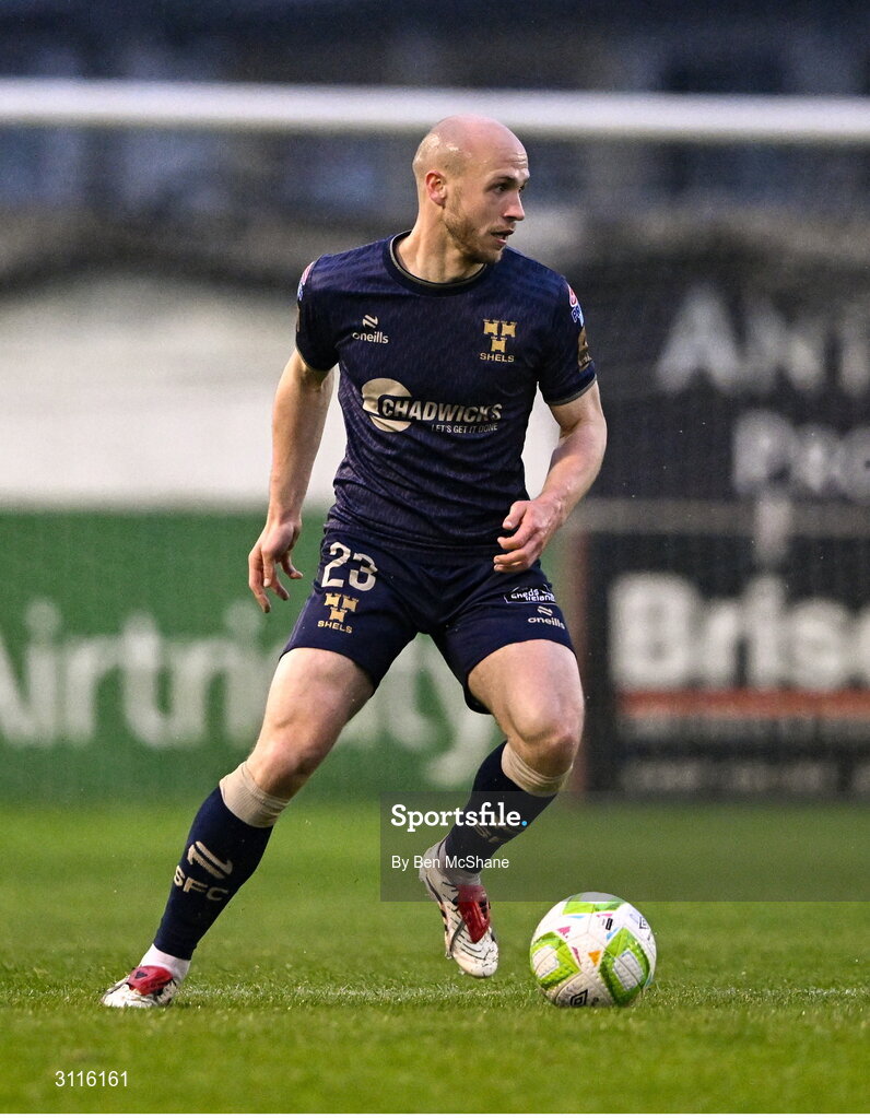 18 April 2025; Kerr McInroy of Shelbourne during the SSE Airtricity Men's Premier Division match between Drogheda United and Shelbourne at Sullivan & Lambe Park in Drogheda, Louth. Photo by Ben McShane/Sportsfile