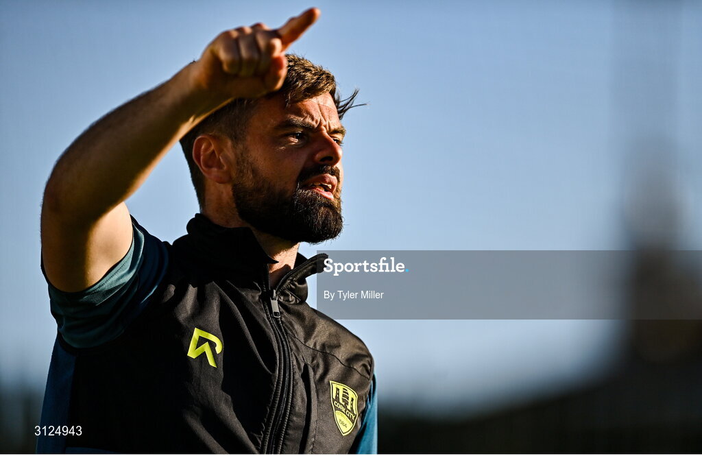5 May 2025; Greg Bolger of Cork City issues instructions from the sidelines during the SSE Airtricity Men's Premier Division match between Drogheda United and Cork City at Sullivan & Lambe Park in Drogheda, Louth. Photo by Tyler Miller/Sportsfile