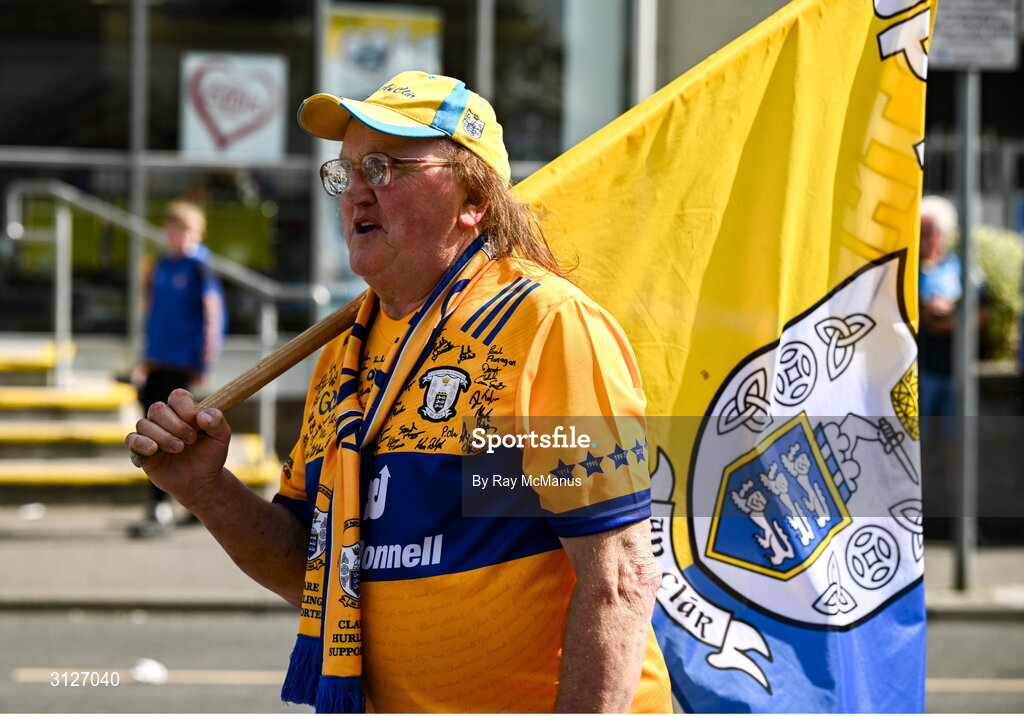 10 May 2025; Clare supporter John Joe Costello, from Kildysart, arrives for the Munster GAA Hurling Senior Championship Round 3 match between Clare and Tipperary at Zimmer Biomet Páirc Chíosóg in Ennis, Clare. Photo by Ray McManus/Sportsfile