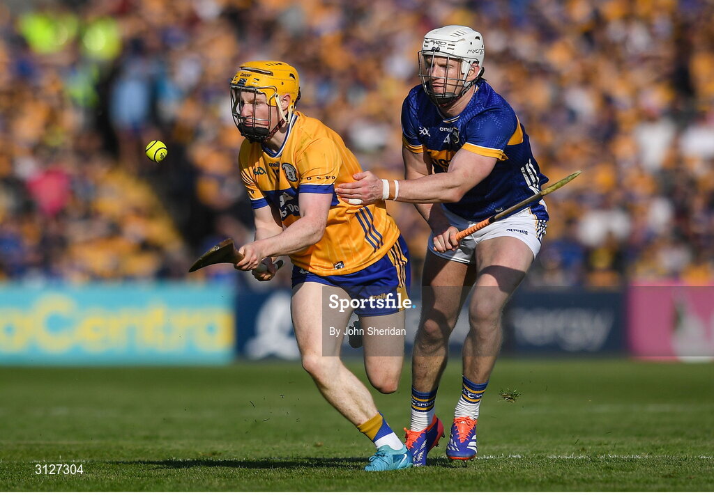 10 May 2025; Shane Meehan of Clare in action against Michael Breen of Tipperary during the Munster GAA Hurling Senior Championship Round 3 match between Clare and Tipperary at Zimmer Biomet Páirc Chíosóg in Ennis, Clare. Photo by John Sheridan/Sportsfile