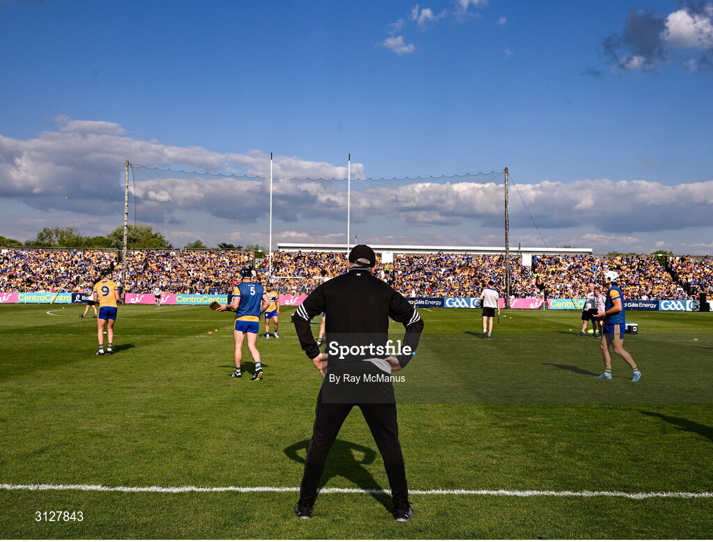 10 May 2025; Clare manager Brian Lohan before the Munster GAA Hurling Senior Championship Round 3 match between Clare and Tipperary at Zimmer Biomet Páirc Chíosóg in Ennis, Clare. Photo by Ray McManus/Sportsfile
