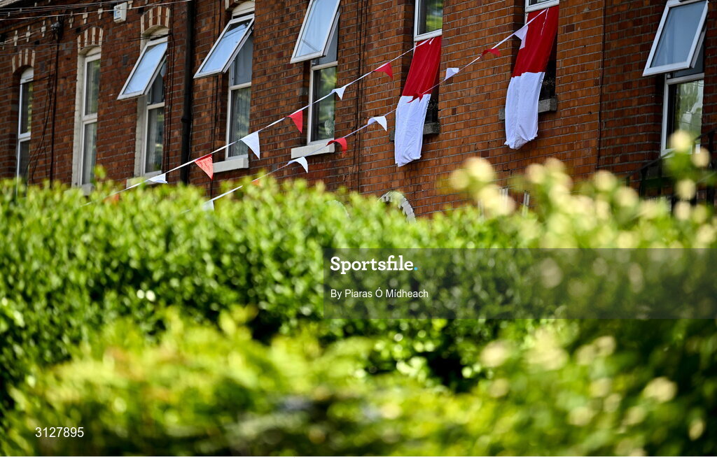 11 May 2025; Louth flags on display in a house before the Leinster GAA Football Senior Championship final match between Louth and Meath at Croke Park in Dublin. Photo by Piaras Ó Mídheach/Sportsfile