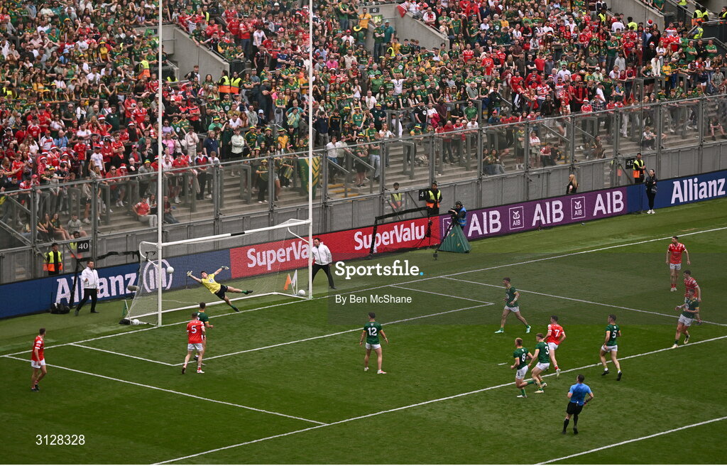 11 May 2025; Craig Lennon of Louth, 7, scores his side's third goal past Meath goalkeeper Billy Hogan during the Leinster GAA Football Senior Championship final match between Louth and Meath at Croke Park in Dublin. Photo by Ben McShane/Sportsfile
