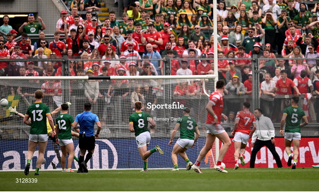 11 May 2025; Craig Lennon of Louth, 7, scores his side's third goal during the Leinster GAA Football Senior Championship final match between Louth and Meath at Croke Park in Dublin. Photo by Ramsey Cardy/Sportsfile