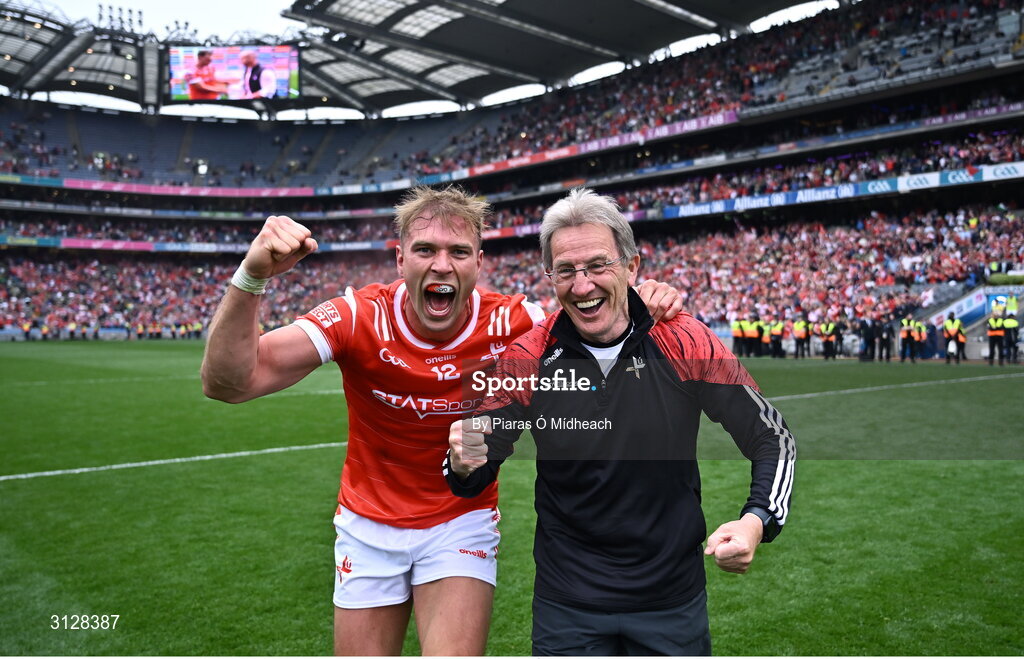 11 May 2025; Conor Grimes of Louth and selector Niall Moyna celebrate after the Leinster GAA Football Senior Championship final match between Louth and Meath at Croke Park in Dublin. Photo by Piaras Ó Mídheach/Sportsfile