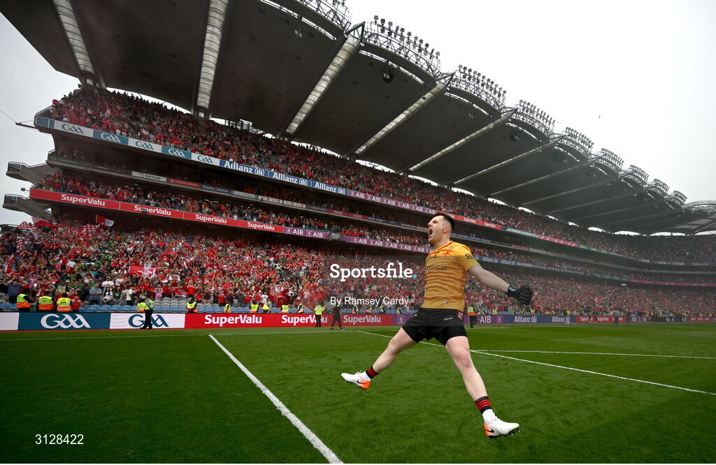 11 May 2025; Louth goalkeeper Niall McDonnell celebrates after the Leinster GAA Football Senior Championship final match between Louth and Meath at Croke Park in Dublin. Photo by Ramsey Cardy/Sportsfile