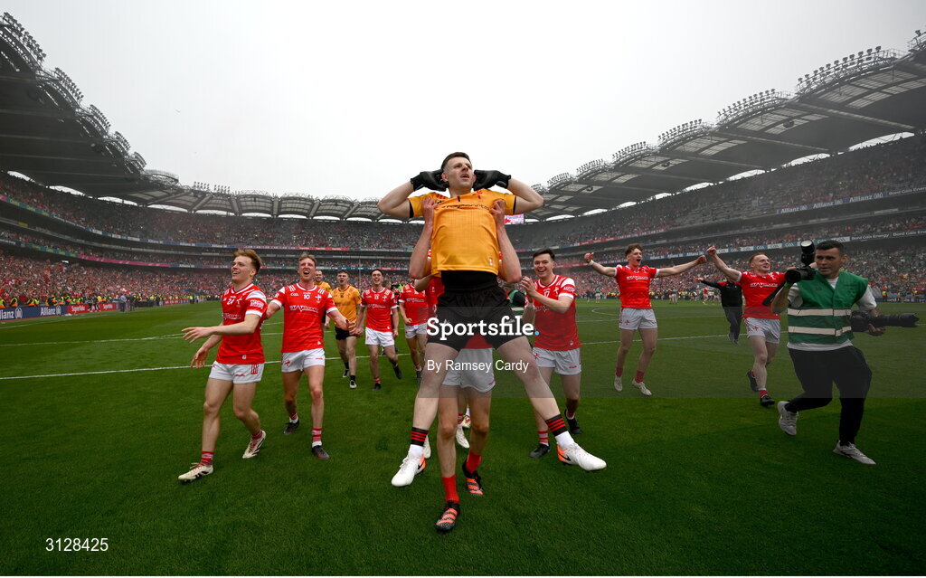 11 May 2025; Louth goalkeeper Niall McDonnell celebrates after the Leinster GAA Football Senior Championship final match between Louth and Meath at Croke Park in Dublin. Photo by Ramsey Cardy/Sportsfile