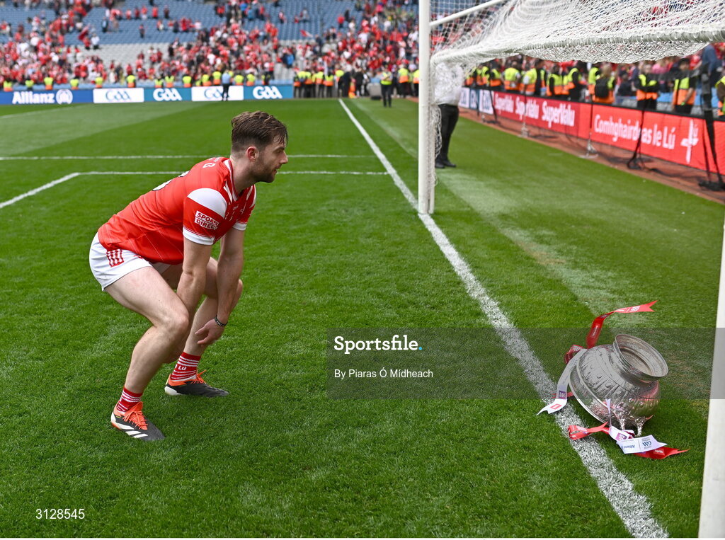 11 May 2025; Dermot Campbell of Louth jovially throws the Delaney Cup over the Canal End goal line after the Leinster GAA Football Senior Championship final match between Louth and Meath at Croke Park in Dublin. Photo by Piaras Ó Mídheach/Sportsfile