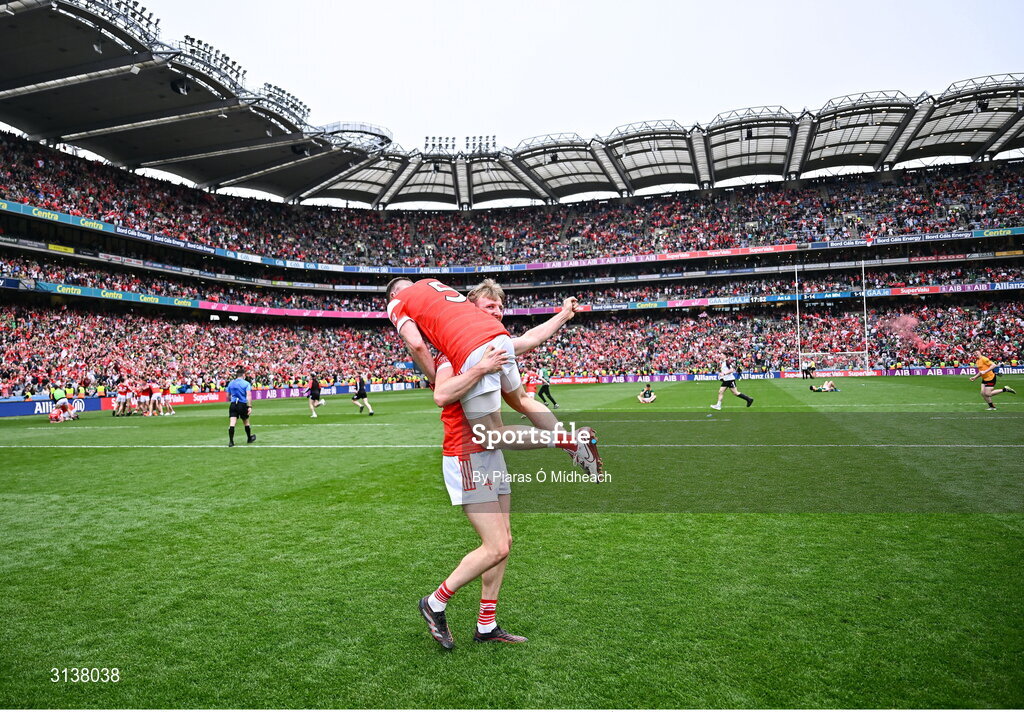 11 May 2025; Louth players Paul Matthews, behind, and Conall McKeever celebrate after their side's victory in the Leinster GAA Football Senior Championship final match between Louth and Meath at Croke Park in Dublin. Photo by Piaras Ó Mídheach/Sportsfile