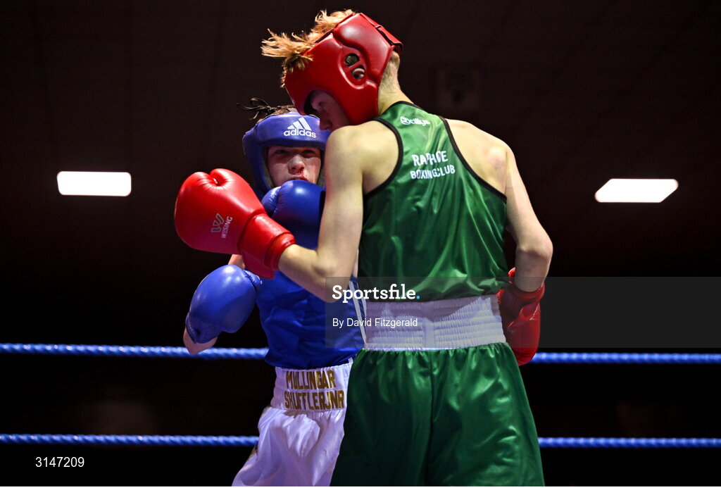 30 May 2025; Martin Nevin of Mullingar Shufflers BC, left, in action against Taylor Park of Raphoe BC during their bout at the 2025 National Senior Cadet Championship Finals at the National Boxing Stadium in Dublin. Photo by David Fitzgerald/Sportsfile