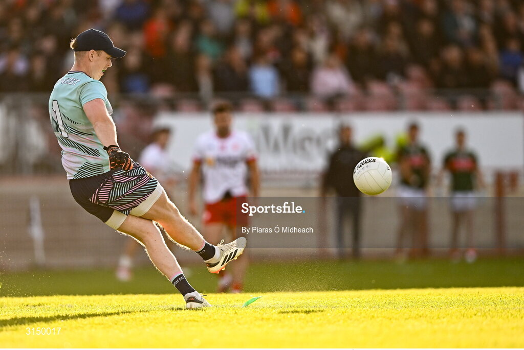 31 May 2025; Mayo goalkeeper Colm Reape takes a kick-out during the GAA Football All-Ireland Senior Championship Round 2 match between Tyrone and Mayo at O'Neills Healy Park in Omagh, Tyrone. Photo by Piaras Ó Mídheach/Sportsfile