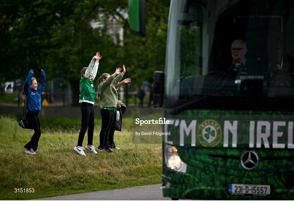 3 June 2025; Republic of Ireland supporters wave as the team bus arrives before the UEFA Women's Nations League, League B match between Republic of Ireland and Slovenia at Páirc Uí Chaoimh in Cork. Photo by David Fitzgerald/Sportsfile
