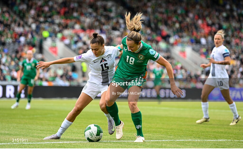 3 June 2025; Kyra Carusa of Republic of Ireland in action against Sara Makovec of Slovenia during the UEFA Women's Nations League, League B match between Republic of Ireland and Slovenia at Páirc Uí Chaoimh in Cork. Photo by Stephen McCarthy/Sportsfile