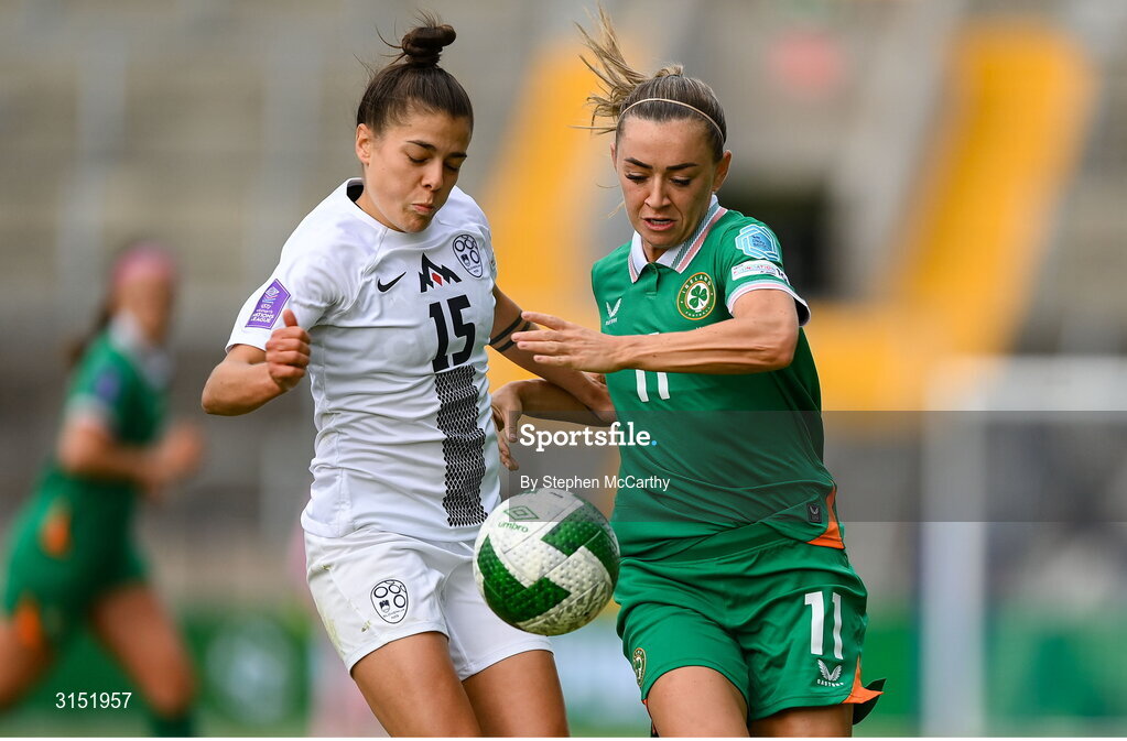 3 June 2025; Katie McCabe of Republic of Ireland in action against Sara Makovec of Slovenia during the UEFA Women's Nations League, League B match between Republic of Ireland and Slovenia at Páirc Uí Chaoimh in Cork. Photo by Stephen McCarthy/Sportsfile