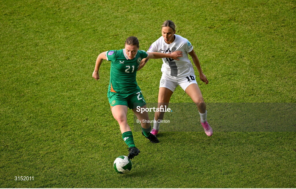 3 June 2025; Emily Murphy of Republic of Ireland in action against Kaja Eržen of Slovenia during the UEFA Women's Nations League, League B match between Republic of Ireland and Slovenia at Páirc Uí Chaoimh in Cork. Photo by Shauna Clinton/Sportsfile