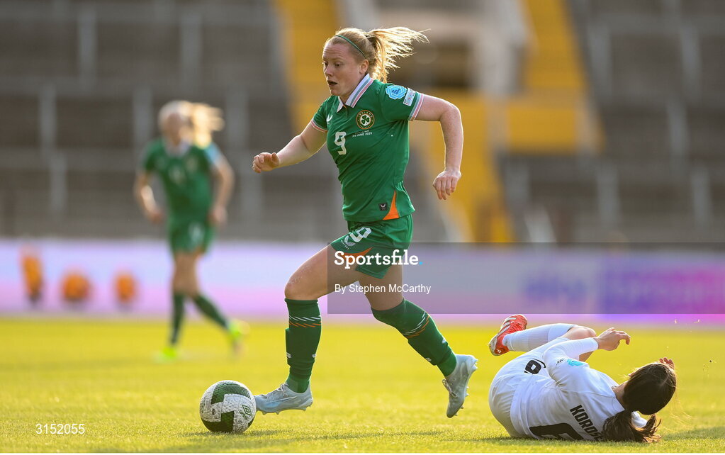 3 June 2025; Amber Barrett of Republic of Ireland in action against Kaja Korošec of Slovenia during the UEFA Women's Nations League, League B match between Republic of Ireland and Slovenia at Páirc Uí Chaoimh in Cork. Photo by Stephen McCarthy/Sportsfile