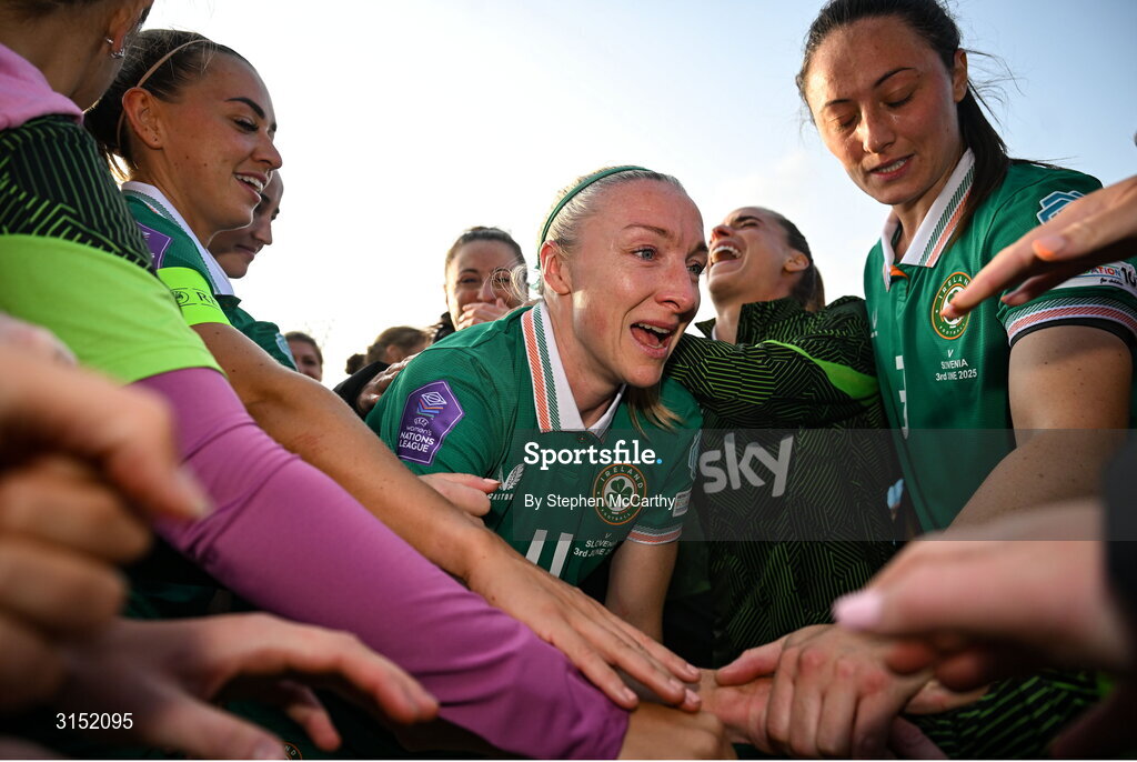 3 June 2025; Louise Quinn of Republic of Ireland takes a moment with her teammates, on the occasion of her last international game, after the UEFA Women's Nations League, League B match between Republic of Ireland and Slovenia at Páirc Uí Chaoimh in Cork. Photo by Stephen McCarthy/Sportsfile