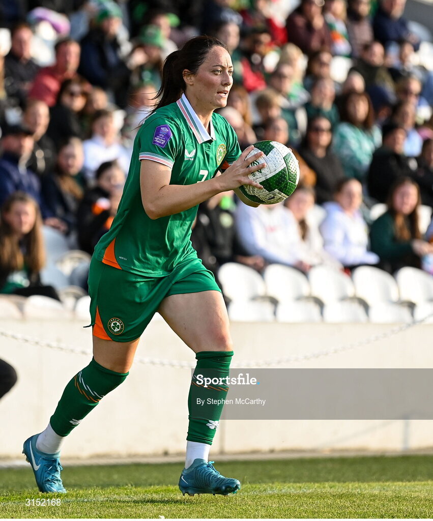 3 June 2025; Megan Campbell of Republic of Ireland prepares to take a long throw during the UEFA Women's Nations League, League B match between Republic of Ireland and Slovenia at Páirc Uí Chaoimh in Cork. Photo by Stephen McCarthy/Sportsfile