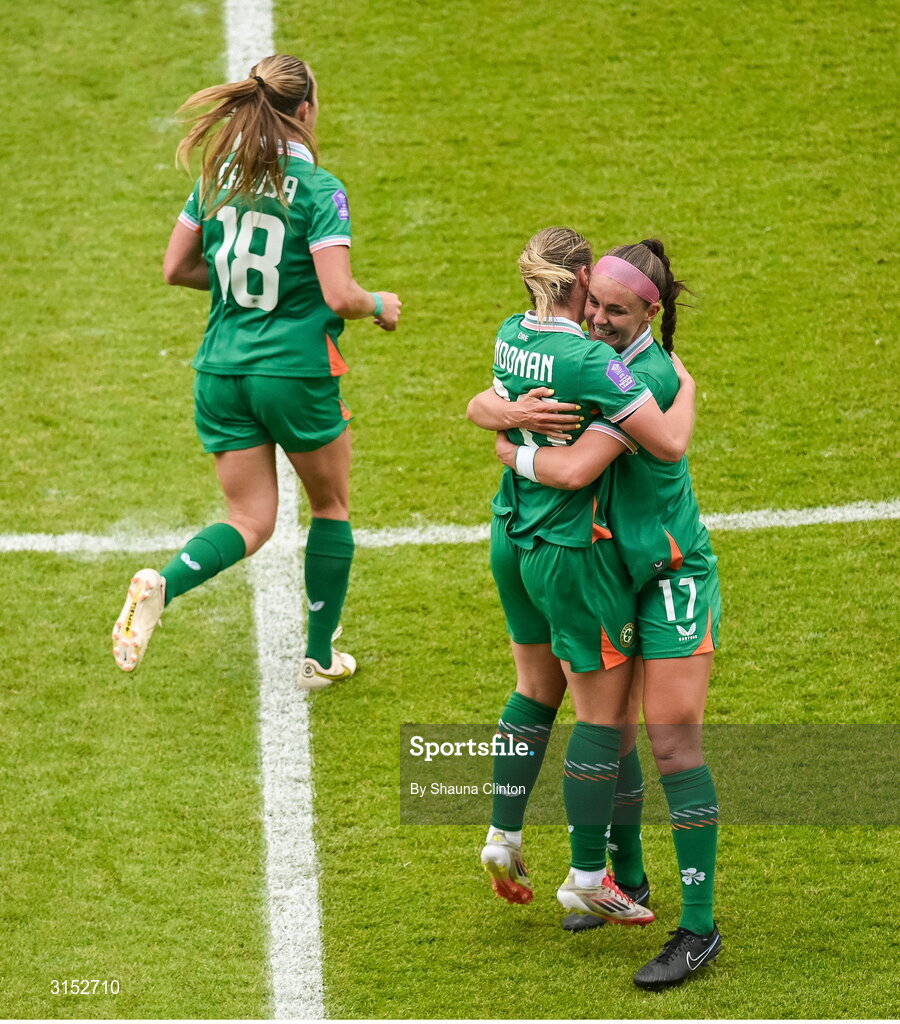 3 June 2025; Saoirse Noonan of Republic of Ireland, centre, is congratulates by team-mates Caitlin Hayes, right, after scoring her side's first goal during the UEFA Women's Nations League, League B match between Republic of Ireland and Slovenia at Páirc Uí Chaoimh in Cork. Photo by Shauna Clinton/Sportsfile
