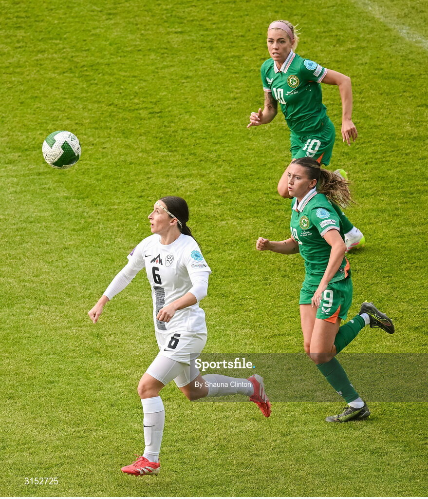 3 June 2025; Kaja Korošec of Slovenia and Republic of Ireland players Abbie Larkin, left, and Denise O'Sullivan during the UEFA Women's Nations League, League B match between Republic of Ireland and Slovenia at Páirc Uí Chaoimh in Cork. Photo by Shauna Clinton/Sportsfile