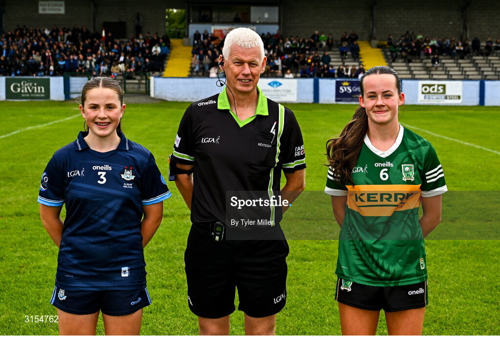 8 June 2025; Referee Declan Carolan with team captains Maeve Conlon of Dublin and Danni O'Sullivan of Kerry before the LGFA All-Ireland U14 Gold Final match between Dublin and Kerry at Nenagh Éire Óg GAA Club in Nenagh, Tipperary. Photo by Tyler Miller/Sportsfile